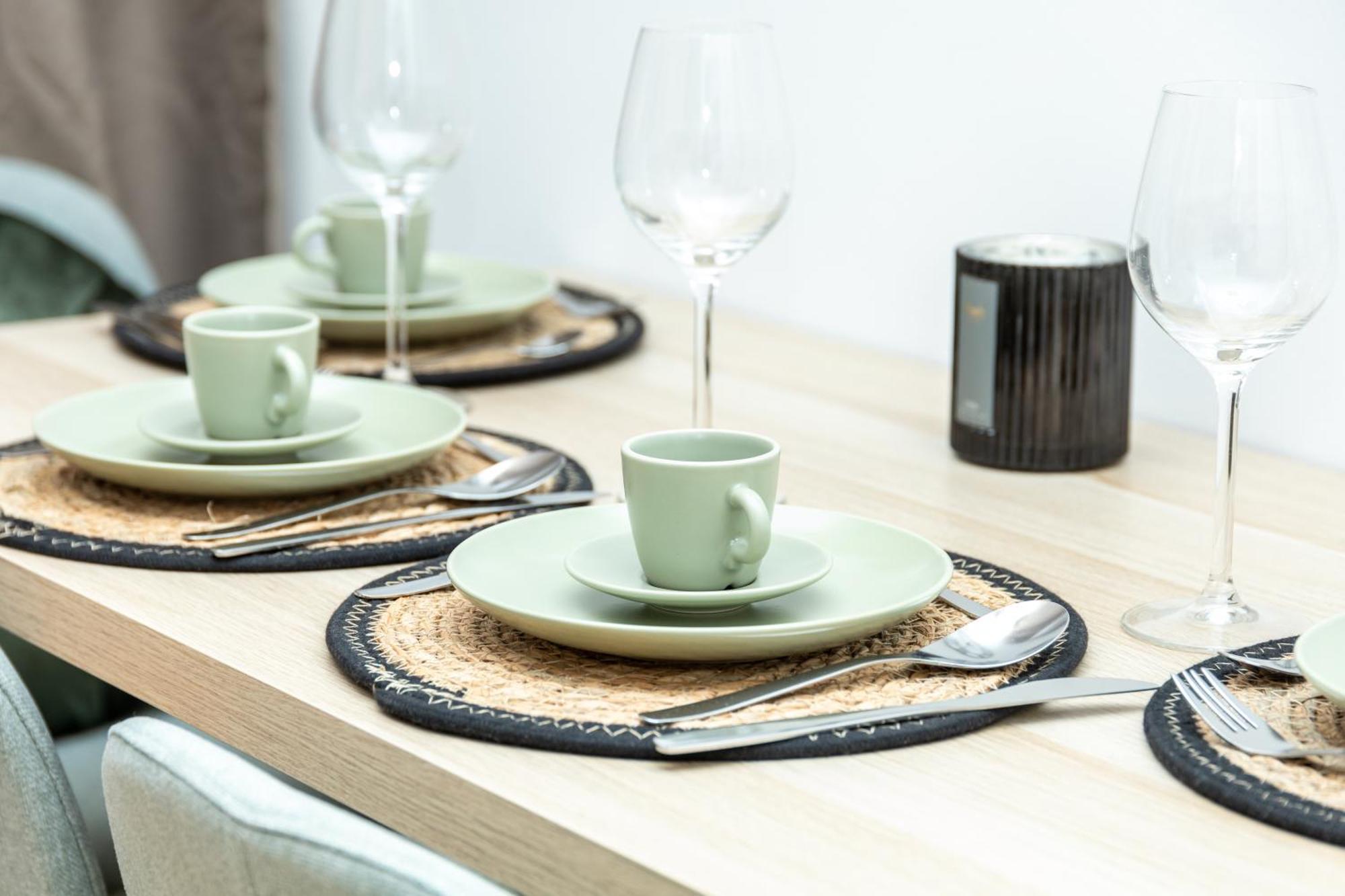 Charming Retreat Walking Distance From Town Centre Apartment Wien Ngoại thất bức ảnh